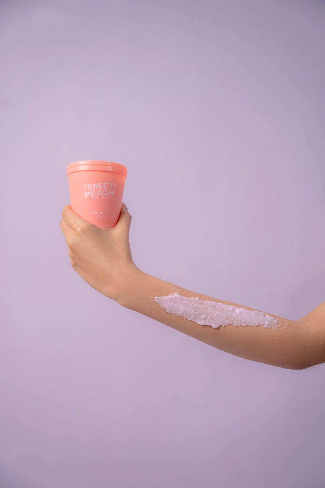 PEACH BODY SCRUB