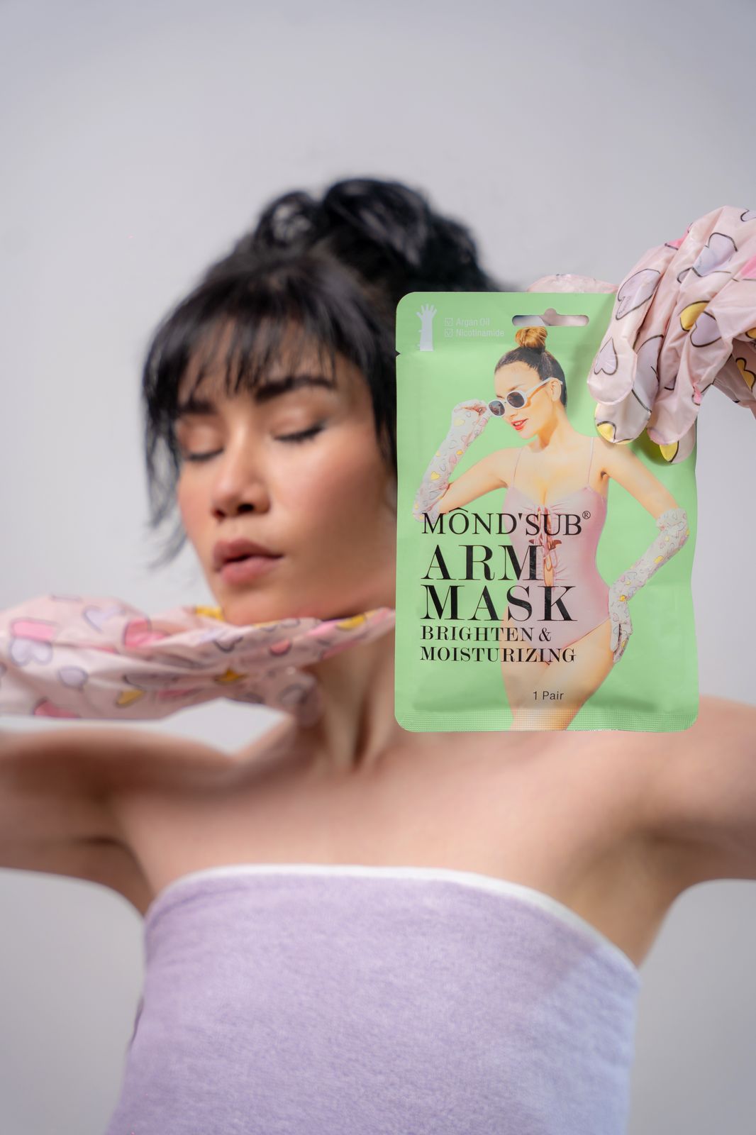 ARM MASK BRIGHTENING AND MOISTURISING